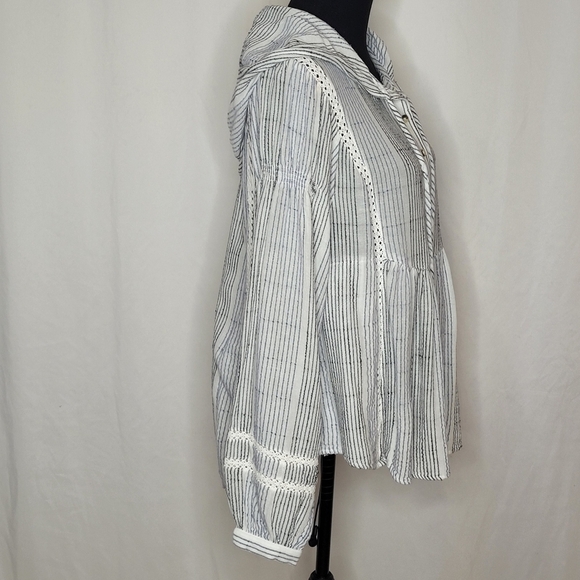 Free People Hooded Babydoll-Inspired Billowy Long Sleeve Blouse Top Tunic- Sz S - Picture 3 of 13